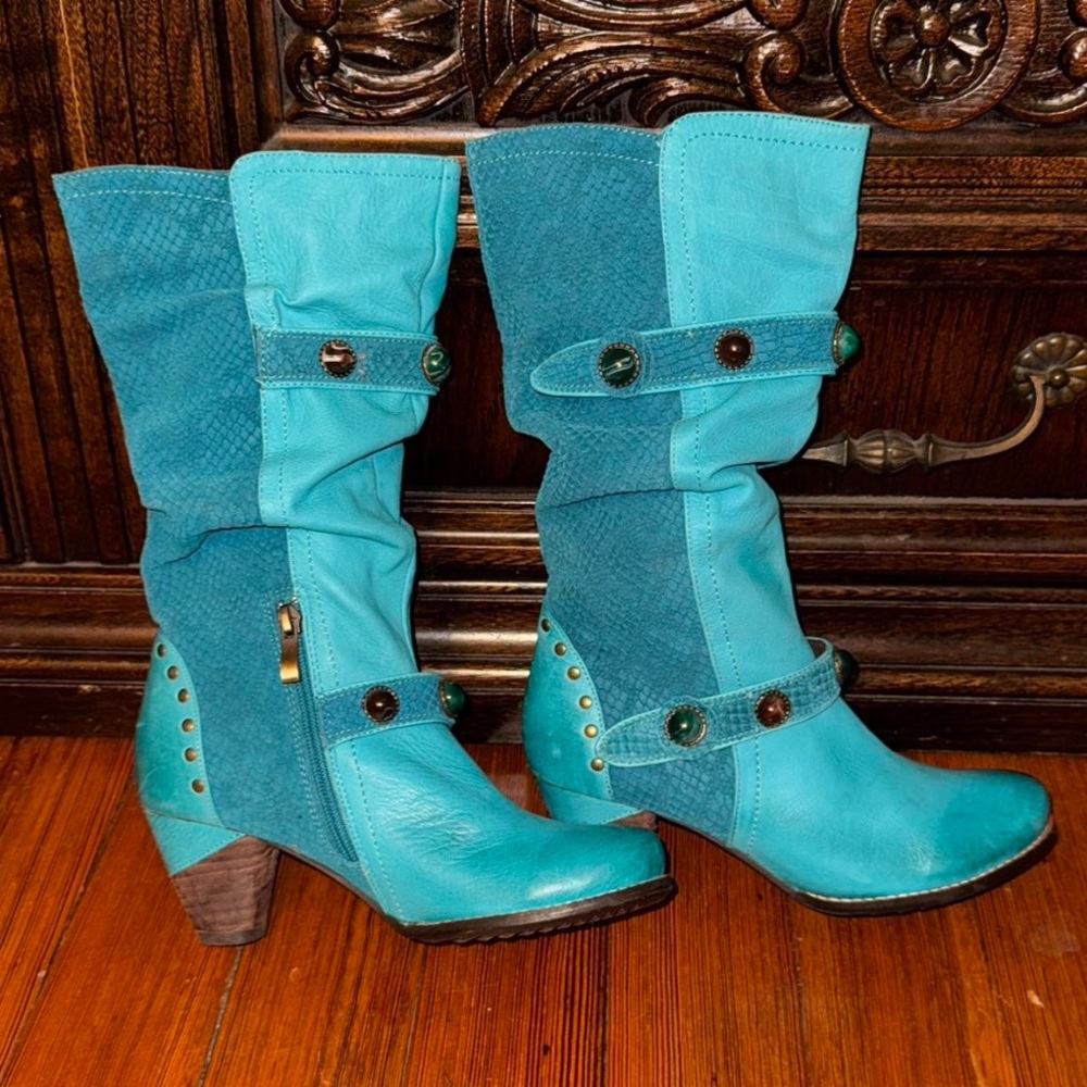 Turquoise Mid-Calf Women’s Heeled Boots L’Artiste 37
